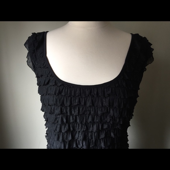 Donna Morgan sleeveless tiered little black dress - Picture 4 of 7